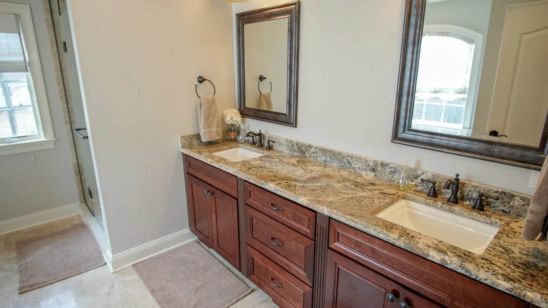 Bathrooms — project photo 7