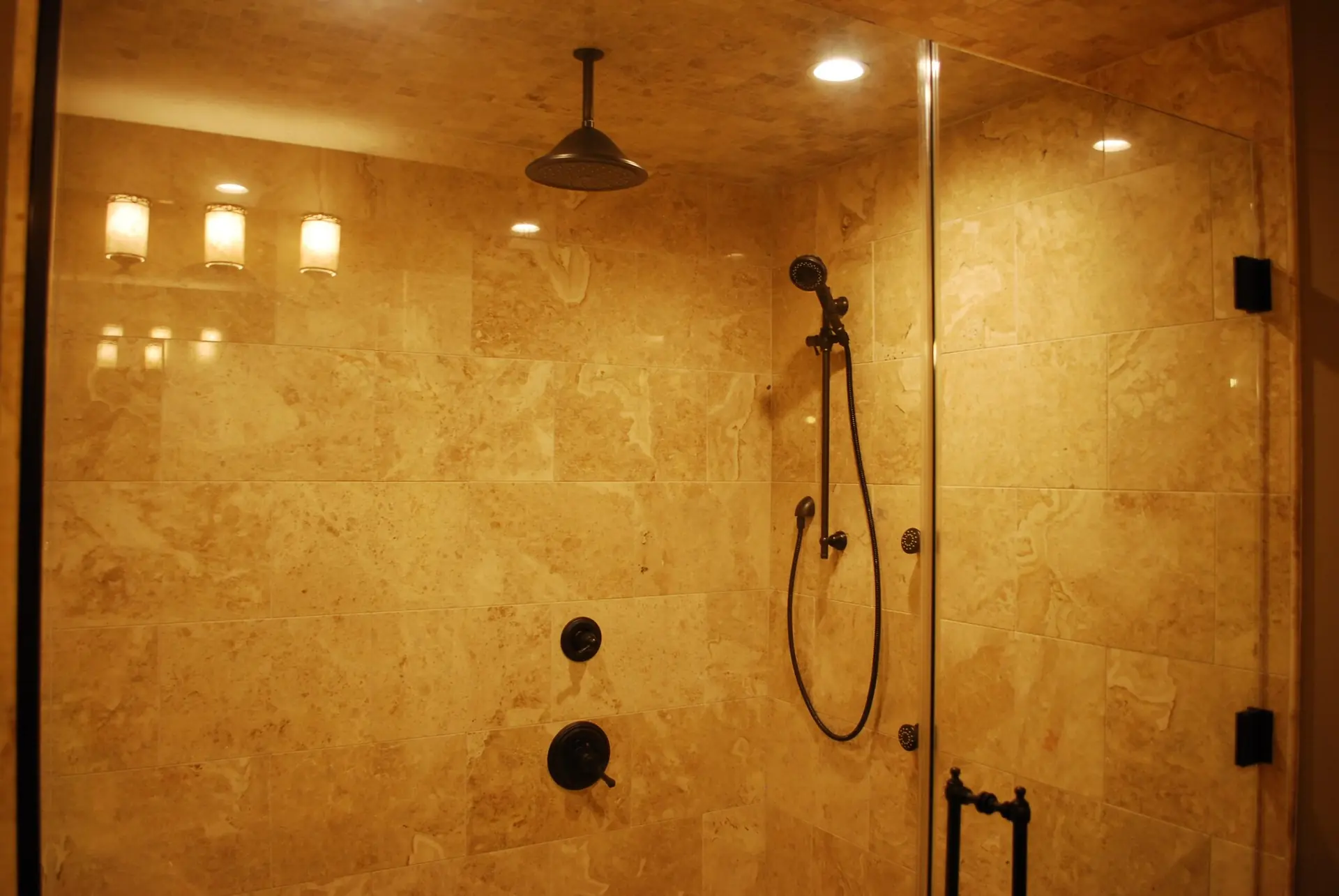 Bathrooms — project photo 12