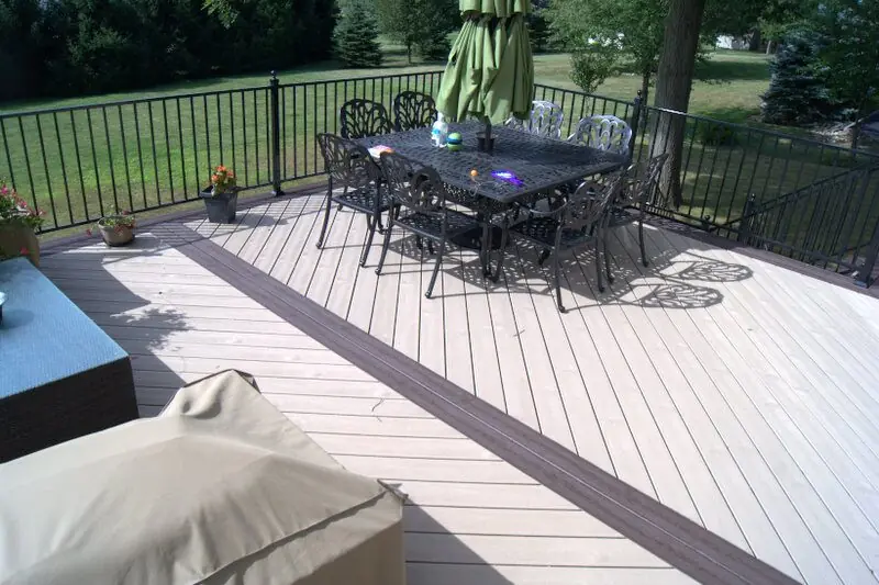 Decks — project photo 9