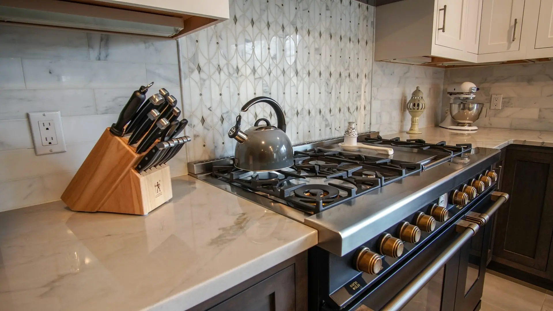 Custom Kitchens — project photo 11